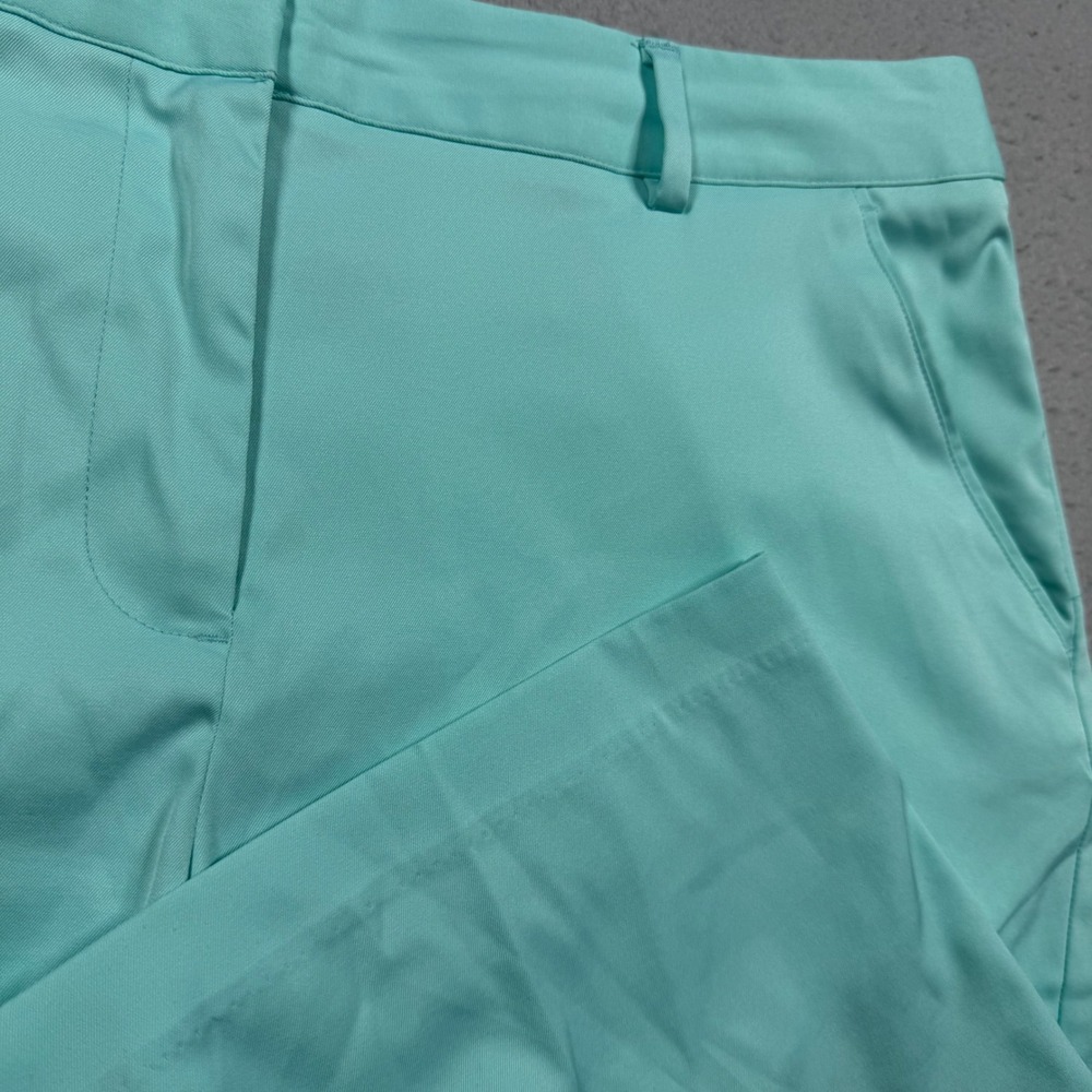 Greg Norman Womens Golf Shorts Mint Green Flat Front Stretch Size 12